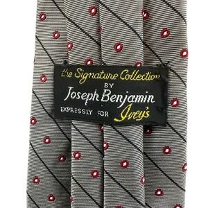 The Signature Collection by Joseph Benjamin Expressly for Ivey's Silk Necktie‎